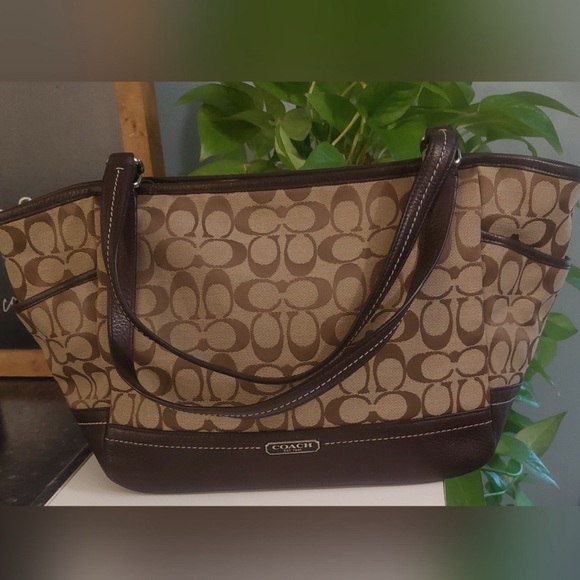 Coach Brown Signature Tote Bag - Picture 1 of 14